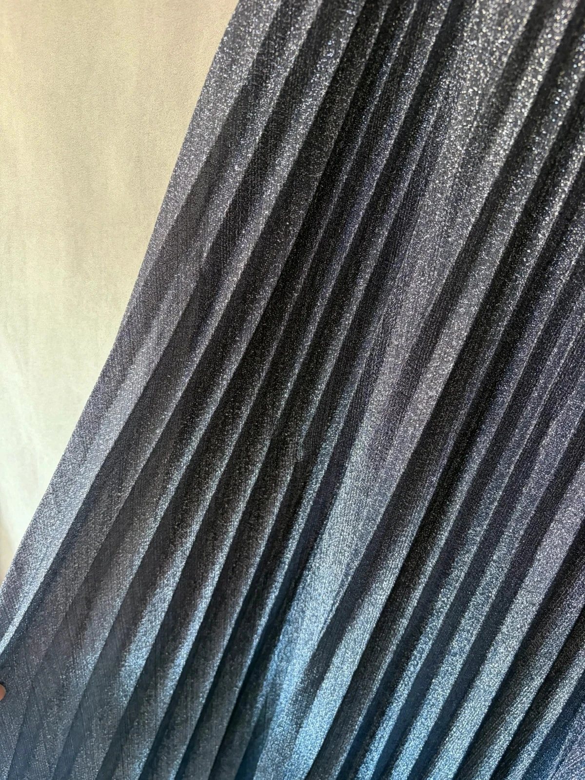 Jupe pailletée taille xl – photo 2